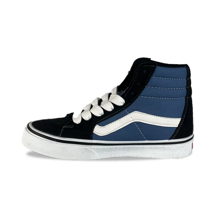 گالری تصاویر کتونی ونس اولد اسکول سرمه ایی مشکی ساقدار